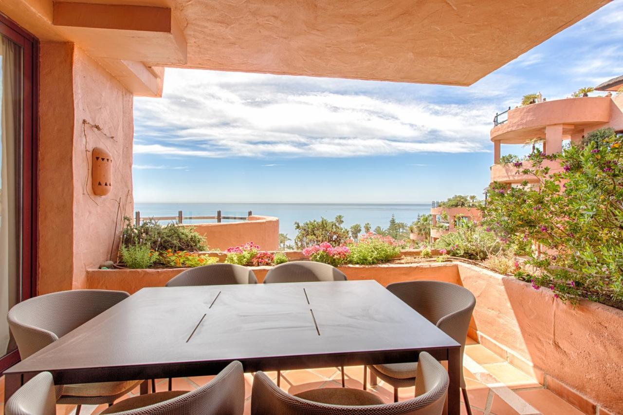 Bahía Beach Apartments Estepona Exterior foto